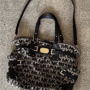 Michael Kors tan/black tote